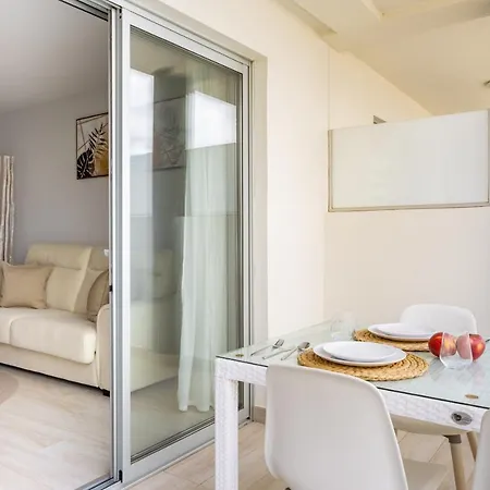 Home2book Stylish & Relax Attic La Tejita, Pool